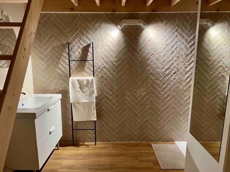 Maison avec 4 suites & Rooftop en plein centre ville - Place Saint Paul