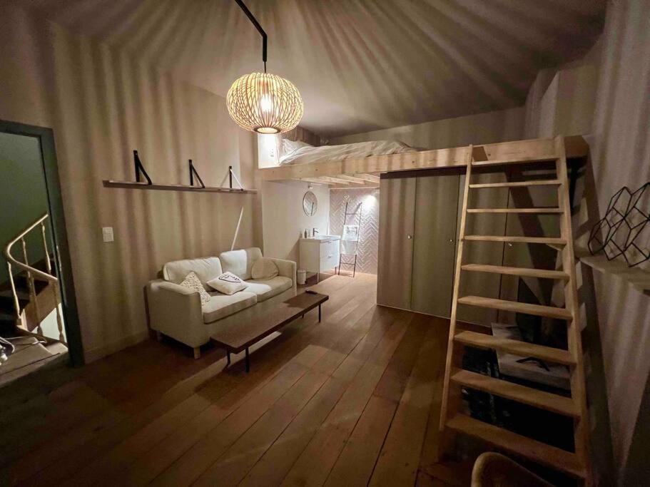 Maison avec 4 suites & Rooftop en plein centre ville - Place Saint Paul