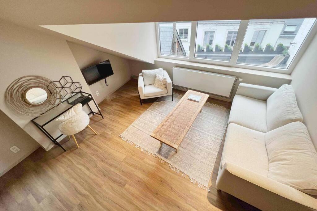 Maison avec 4 suites & Rooftop en plein centre ville - Place Saint Paul
