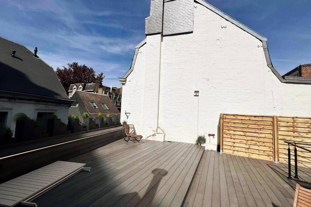 Maison avec 4 suites & Rooftop en plein centre ville - Place Saint Paul