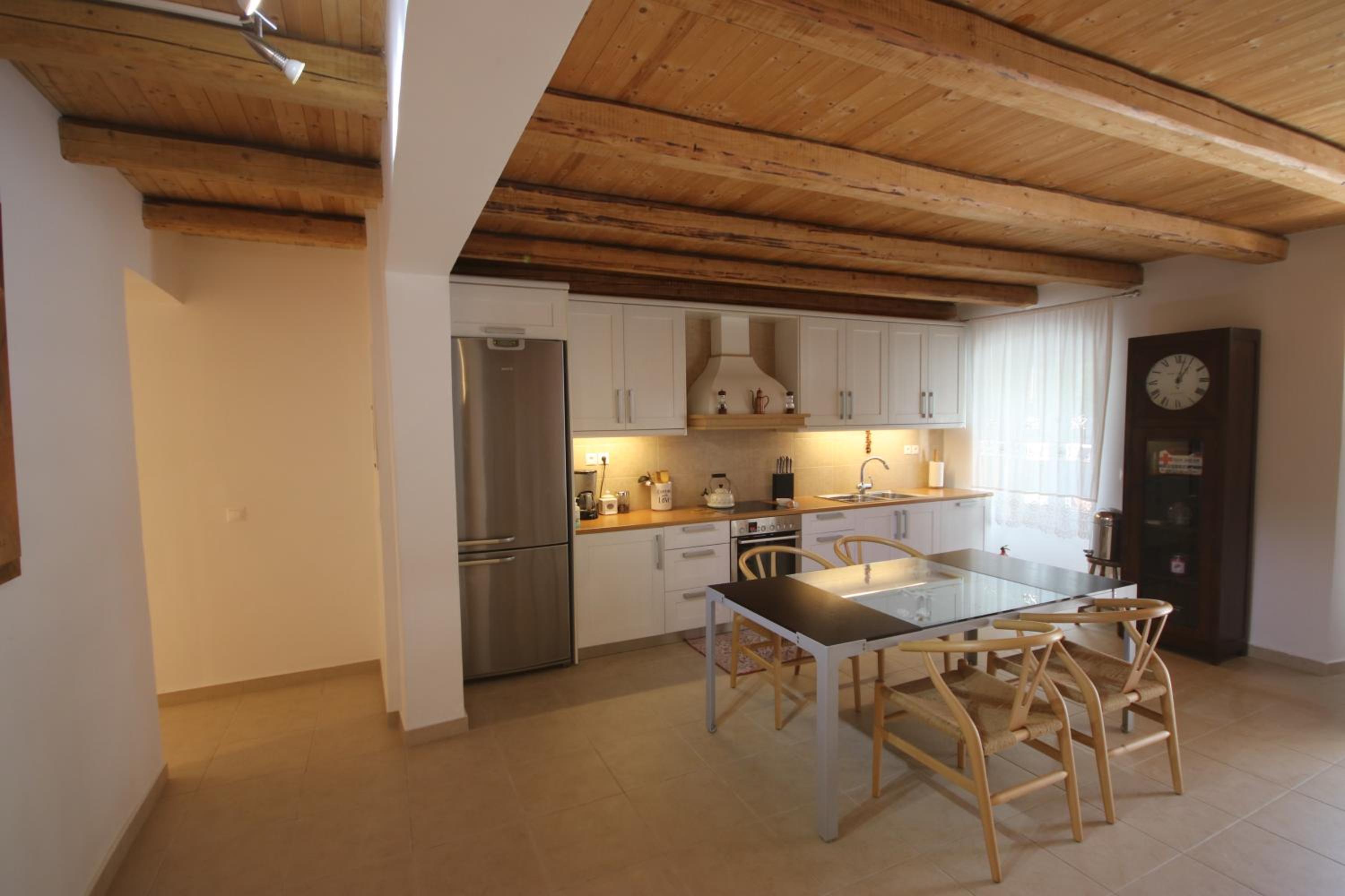 Anemos Villa