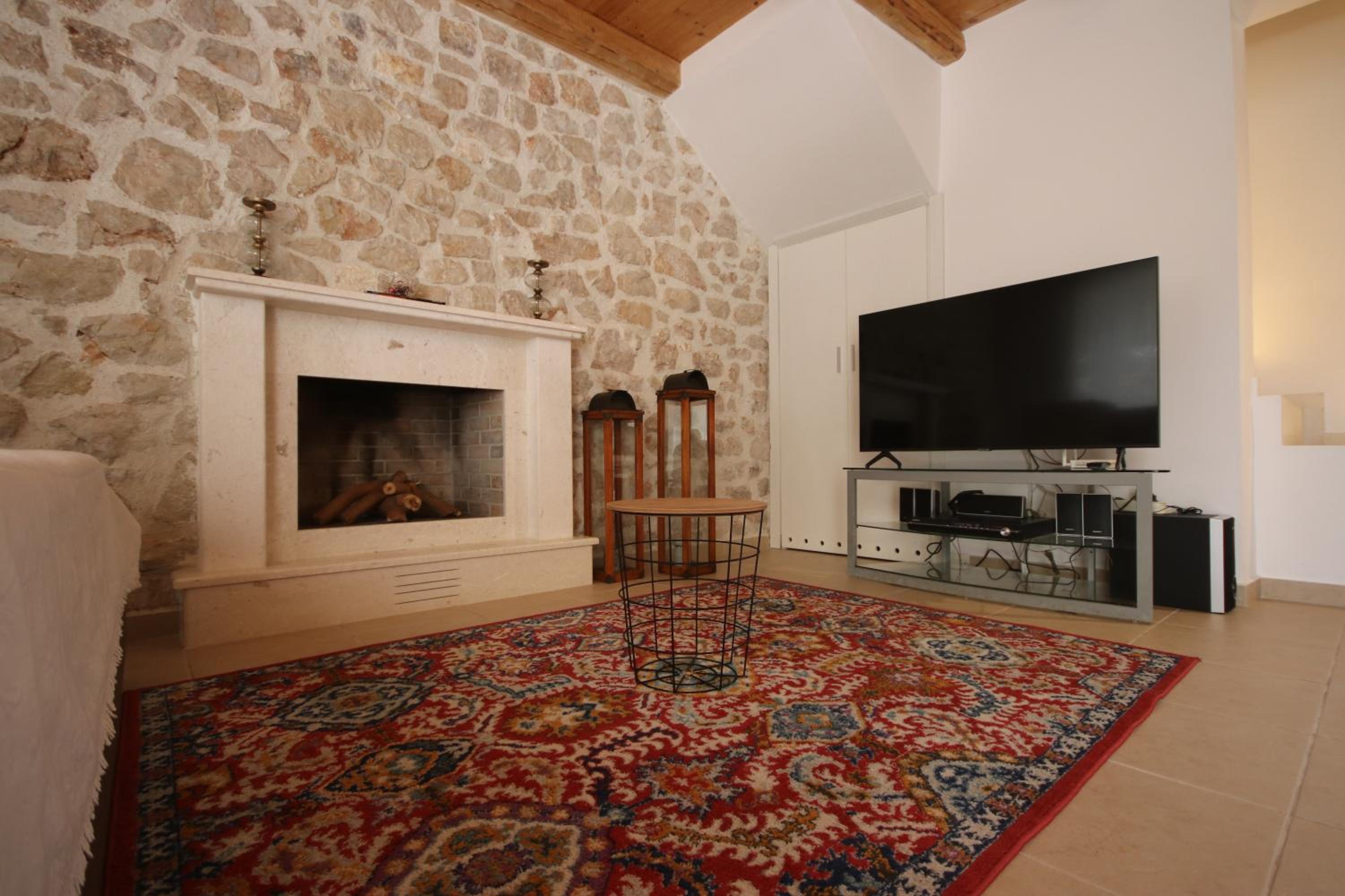 Anemos Villa