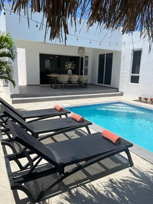 Villa Sol A Luna - Mambo Beach