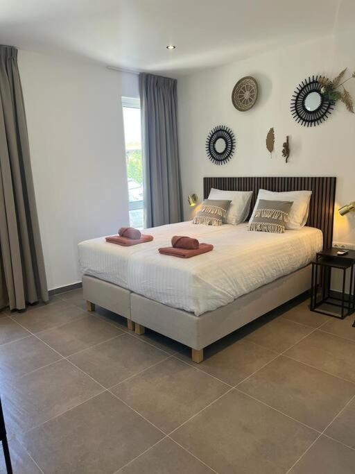Villa Sol A Luna - Mambo Beach