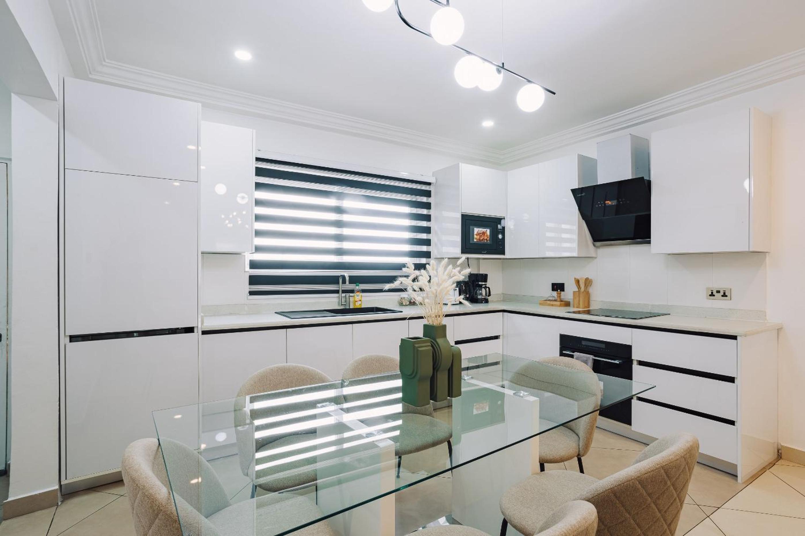 The Avery at Clifton Court view 3