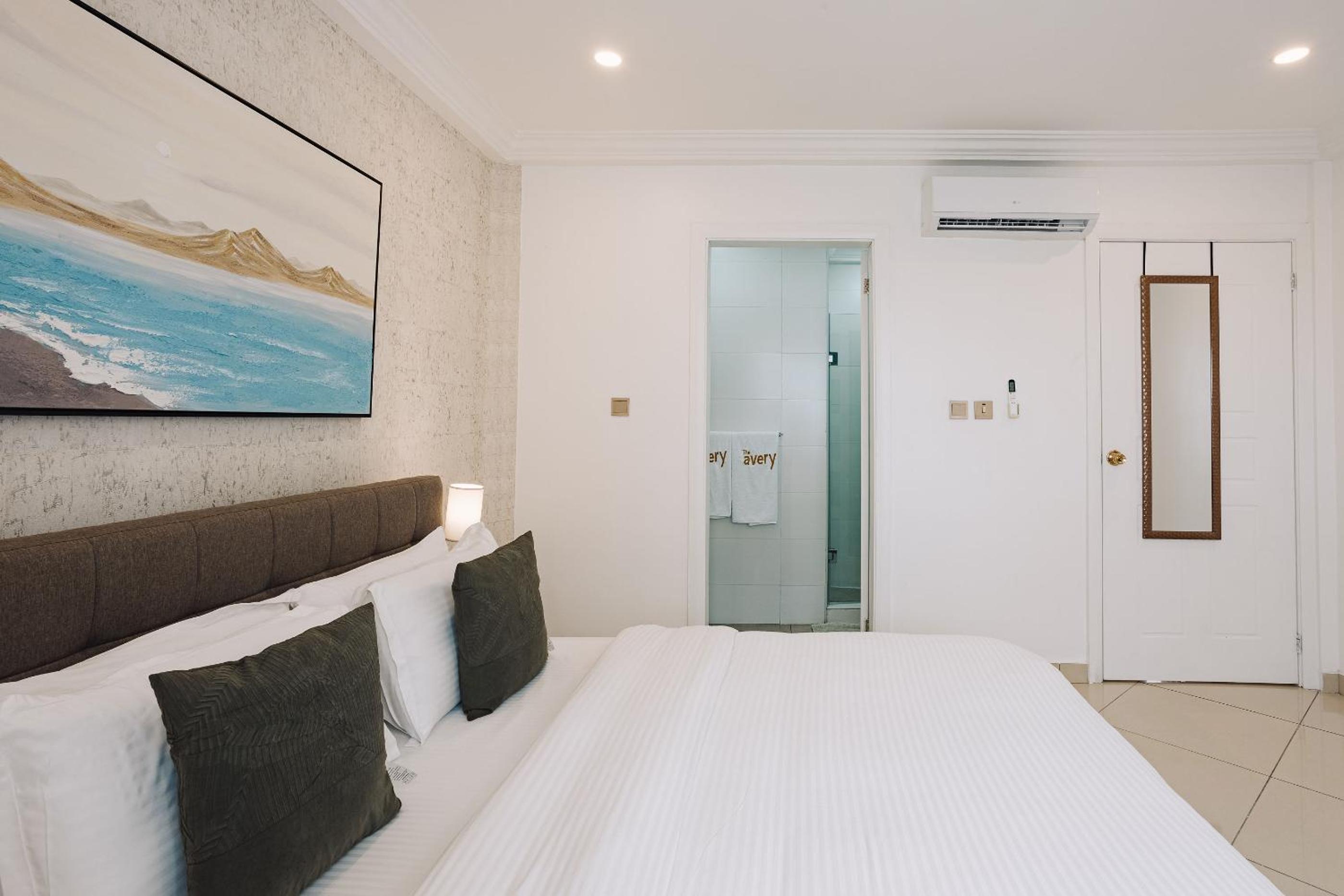 The Avery at Clifton Court view 5