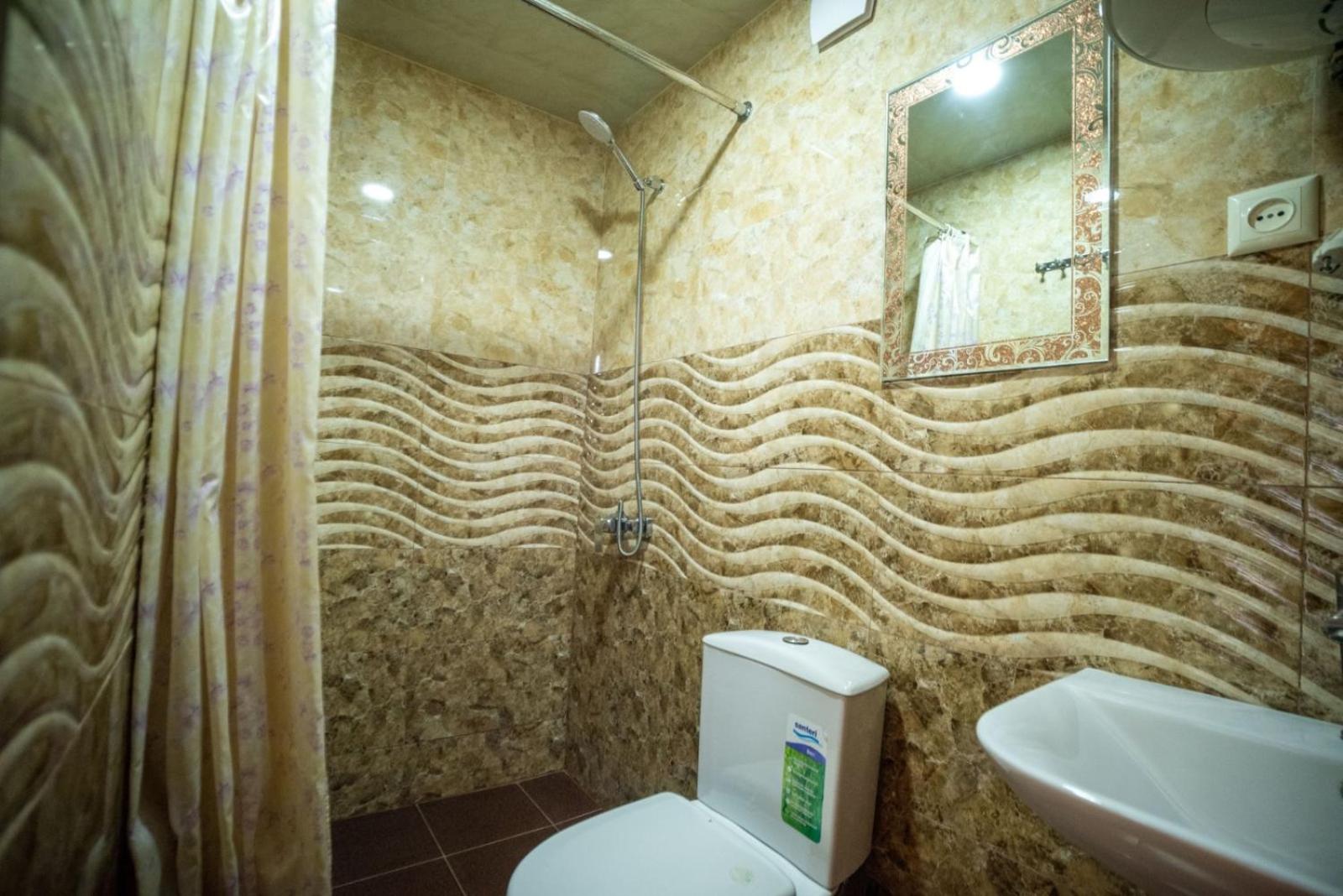 Arevik Resort Cottages