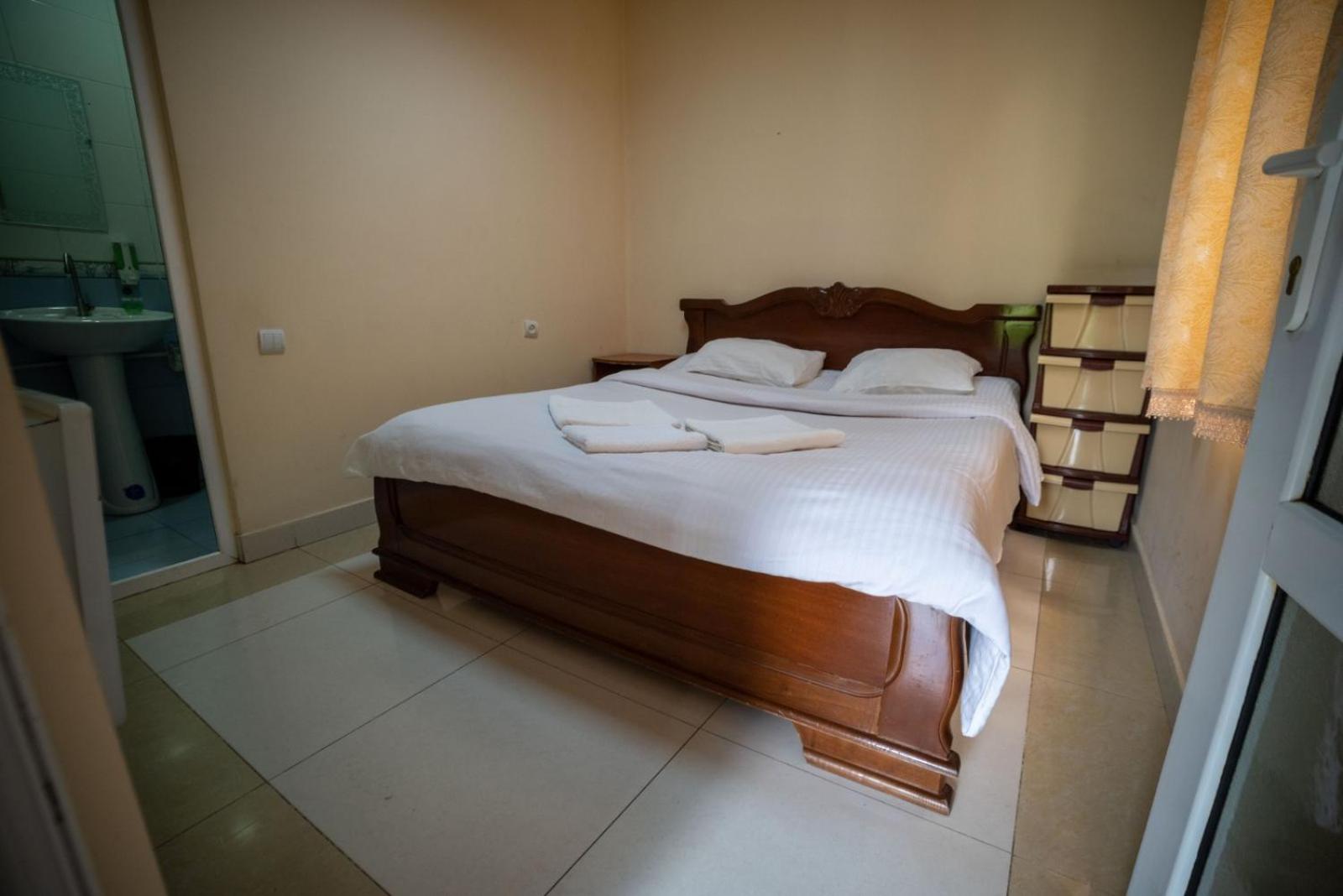 Arevik Resort Cottages
