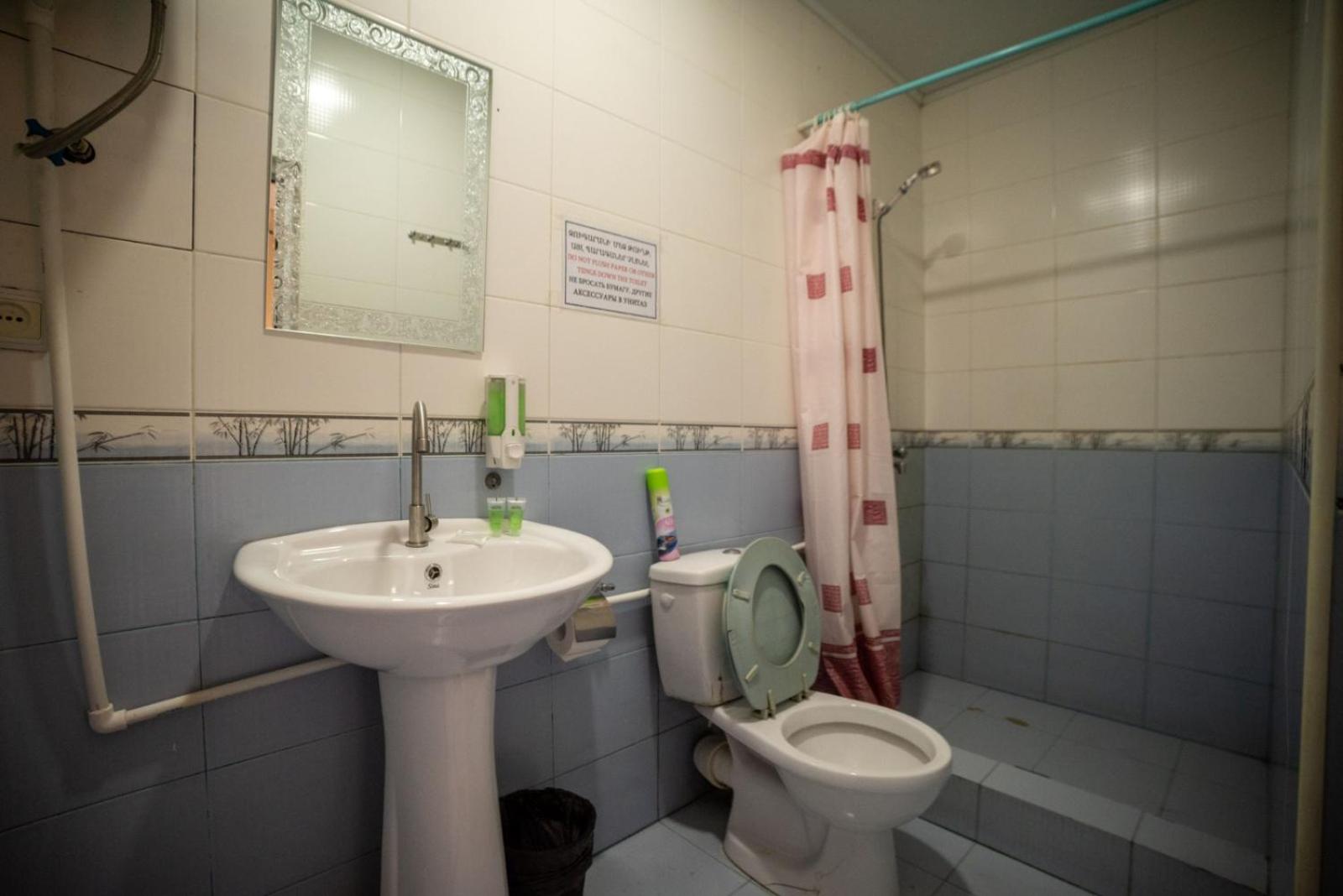 Arevik Resort Cottages