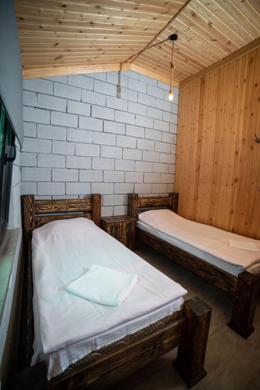 Arevik Resort Cottages