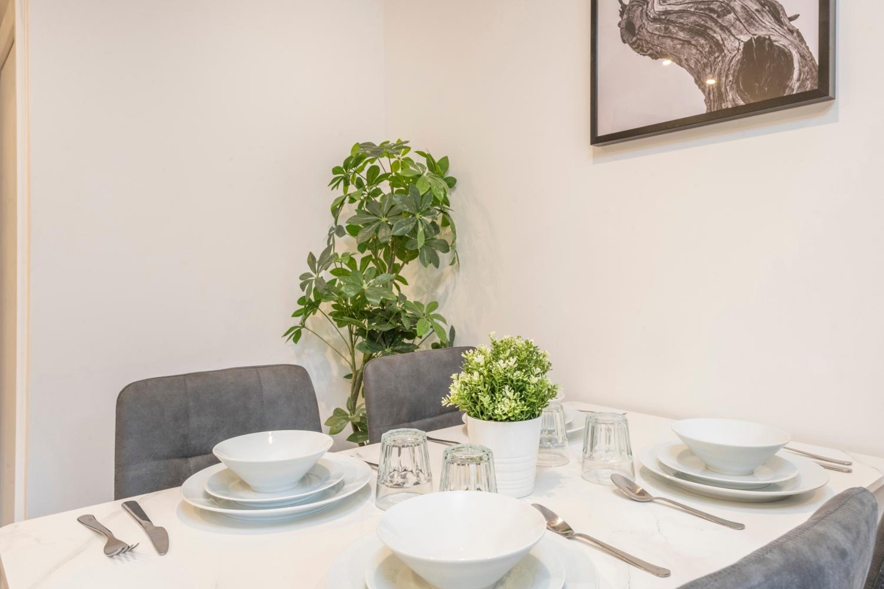 The Perfect Stay London, Home with 2 Bedrooms 1 Bath - Battersea, Vauxhall and Nine Elms