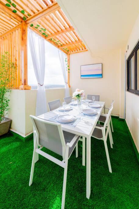 Zen Duplex facing Nairobi National Park near Airport SGR w Pool Gym Restaurant