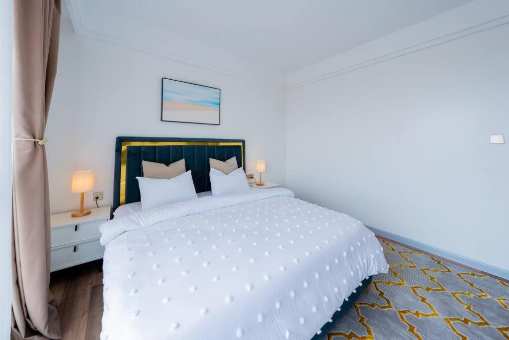 Zen Duplex facing Nairobi National Park near Airport SGR w Pool Gym Restaurant