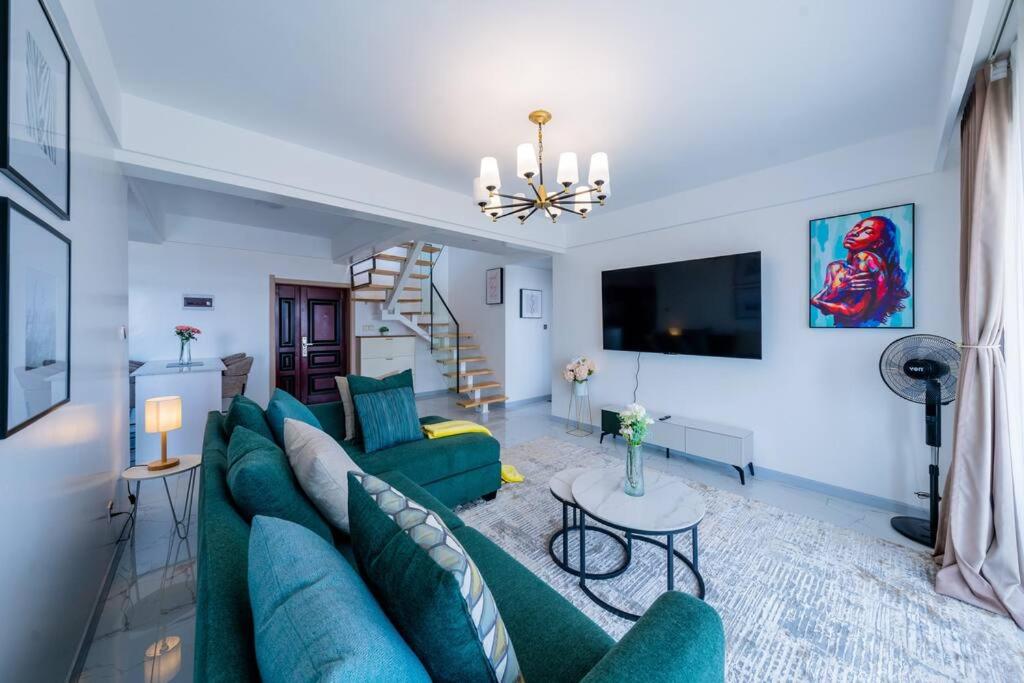 Zen Duplex facing Nairobi National Park near Airport SGR w Pool Gym Restaurant