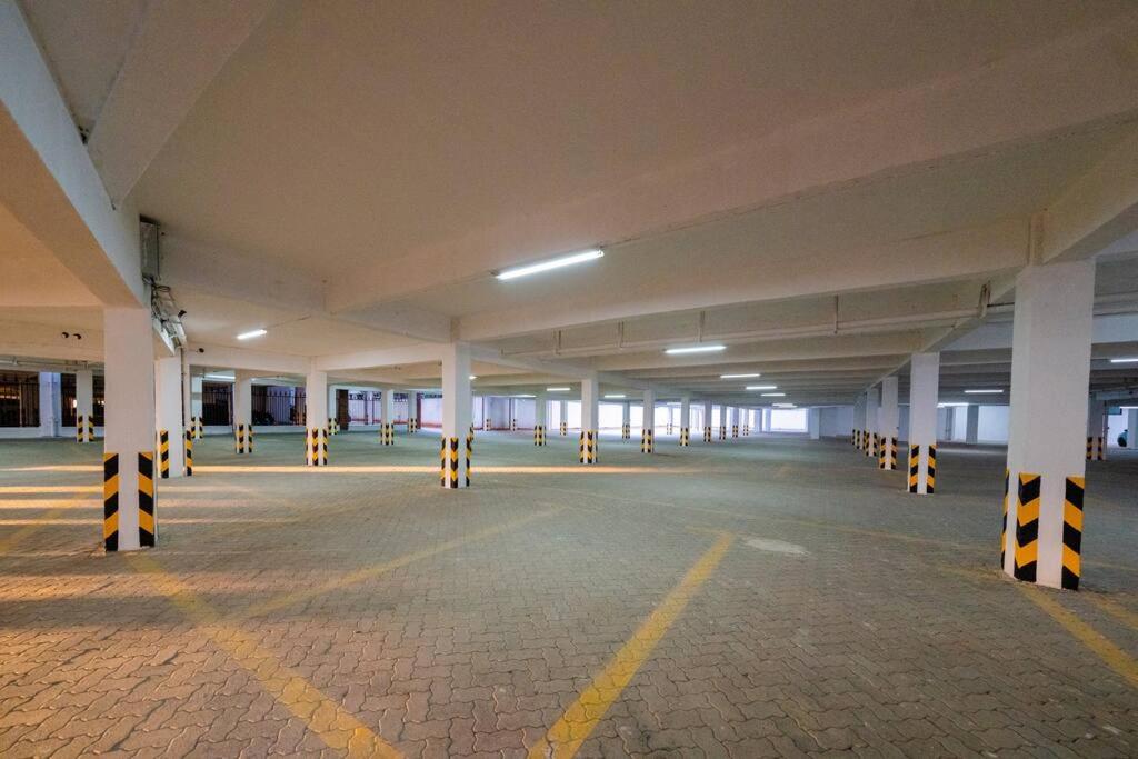 Zen Duplex facing Nairobi National Park near Airport SGR w Pool Gym Restaurant