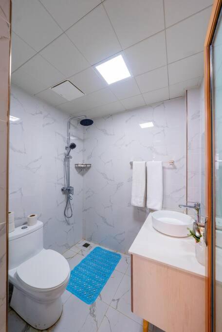 Zen Duplex facing Nairobi National Park near Airport SGR w Pool Gym Restaurant
