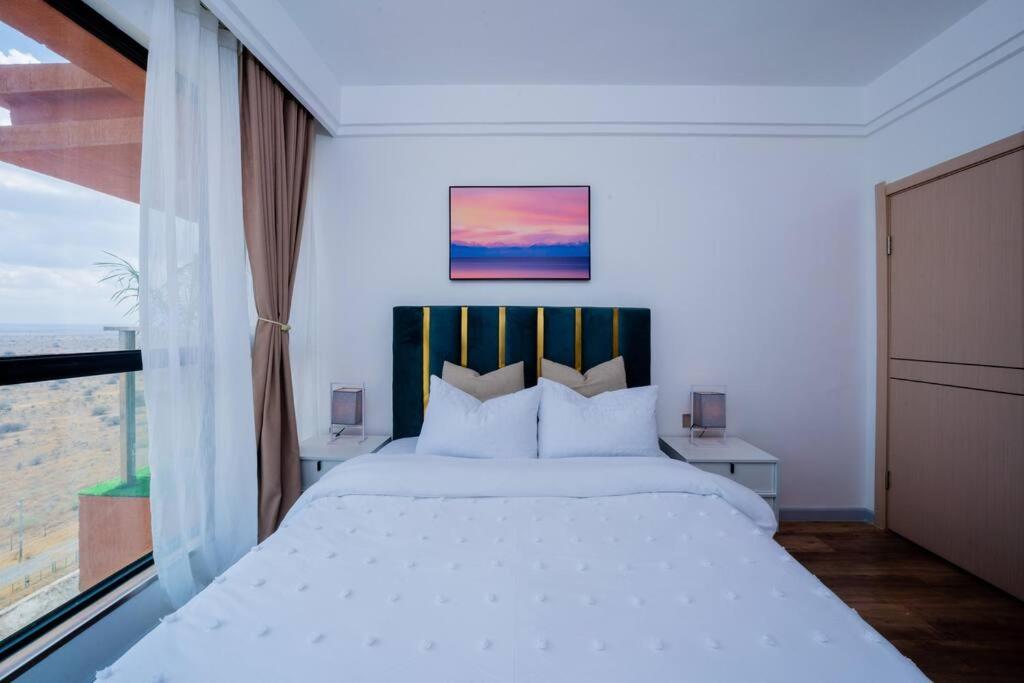 Zen Duplex facing Nairobi National Park near Airport SGR w Pool Gym Restaurant