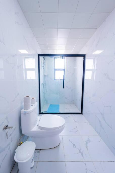 Zen Duplex facing Nairobi National Park near Airport SGR w Pool Gym Restaurant