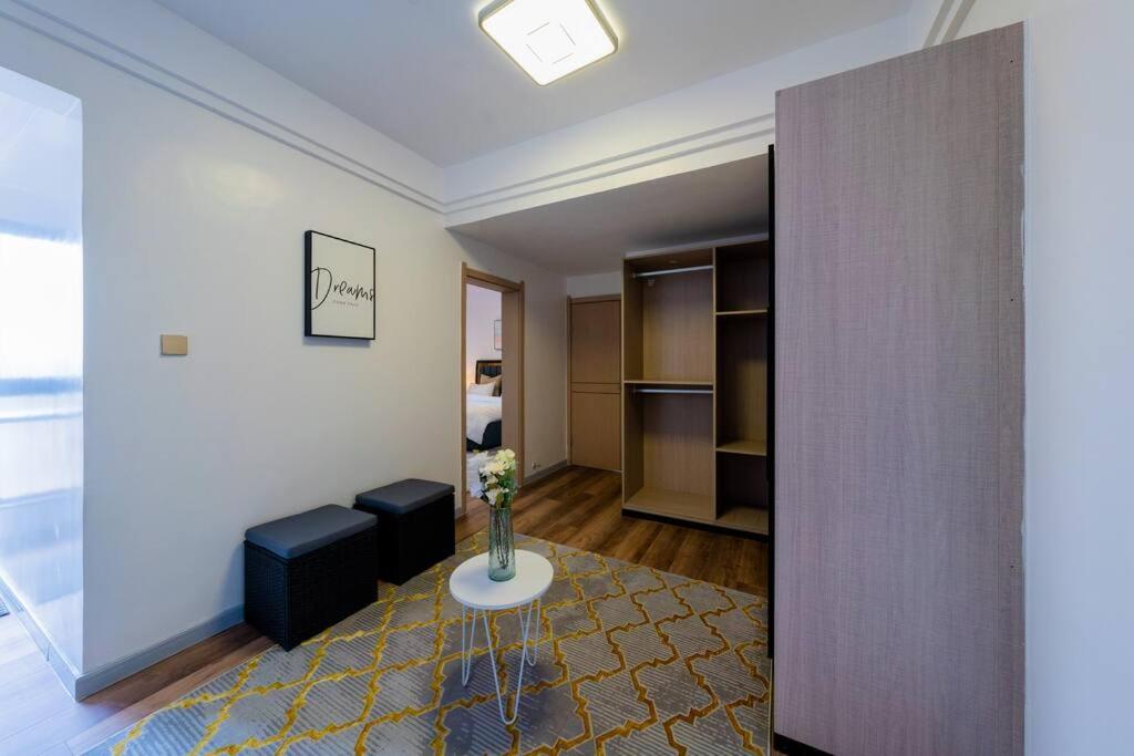 Zen Duplex facing Nairobi National Park near Airport SGR w Pool Gym Restaurant