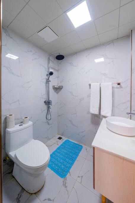 Zen Duplex facing Nairobi National Park near Airport SGR w Pool Gym Restaurant