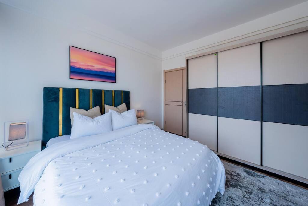 Zen Duplex facing Nairobi National Park near Airport SGR w Pool Gym Restaurant