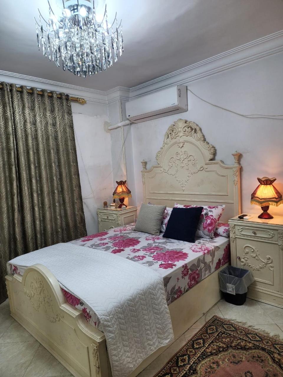 Fabulous Apartment in Sheraton Heliopolis ,5 minutes from Cairo Airport