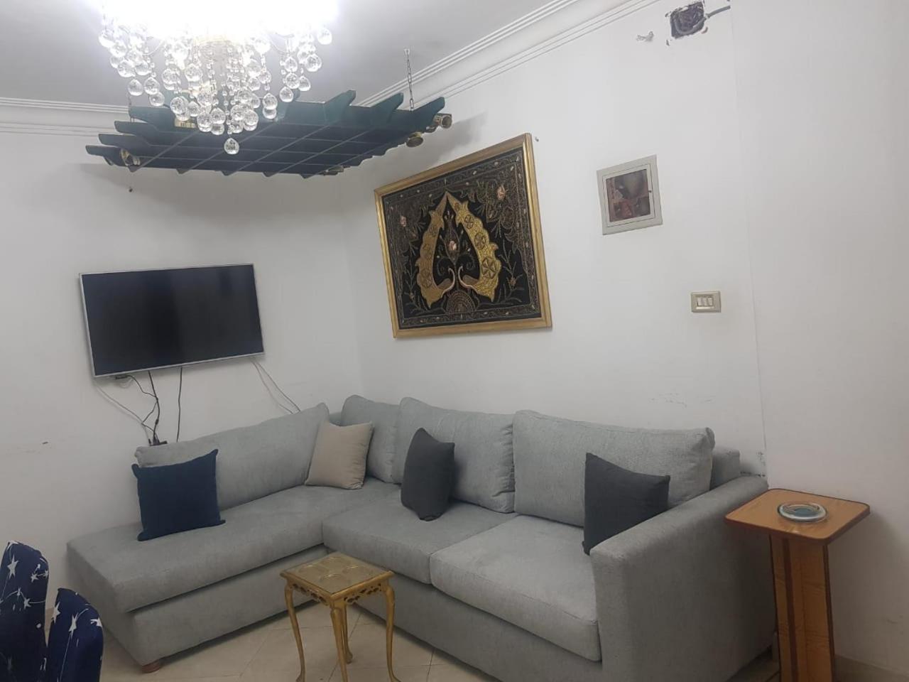 Fabulous Apartment in Sheraton Heliopolis ,5 minutes from Cairo Airport