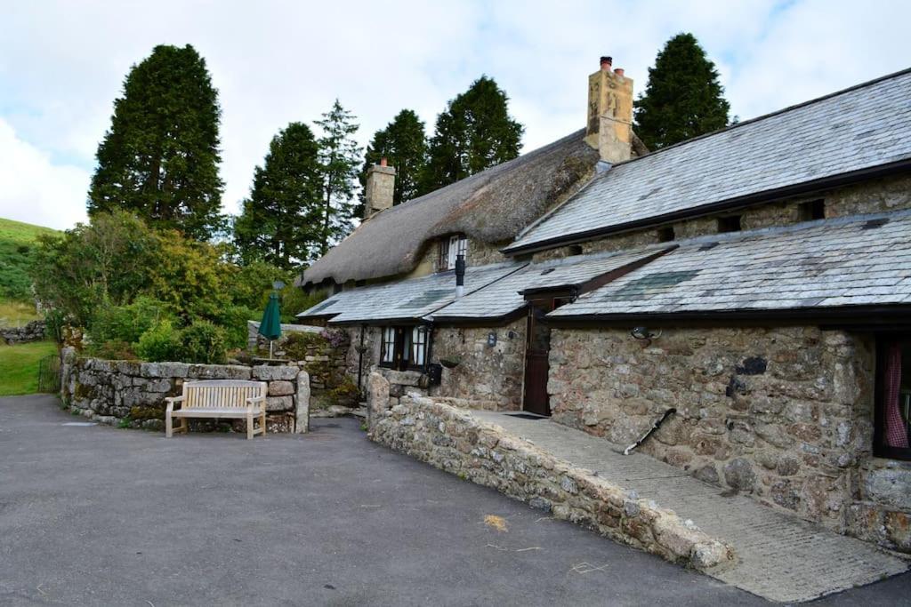 Idyllic Dartmoor Cottage