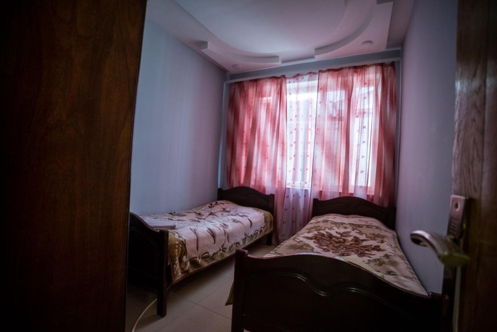 Arevik Resort Cottages
