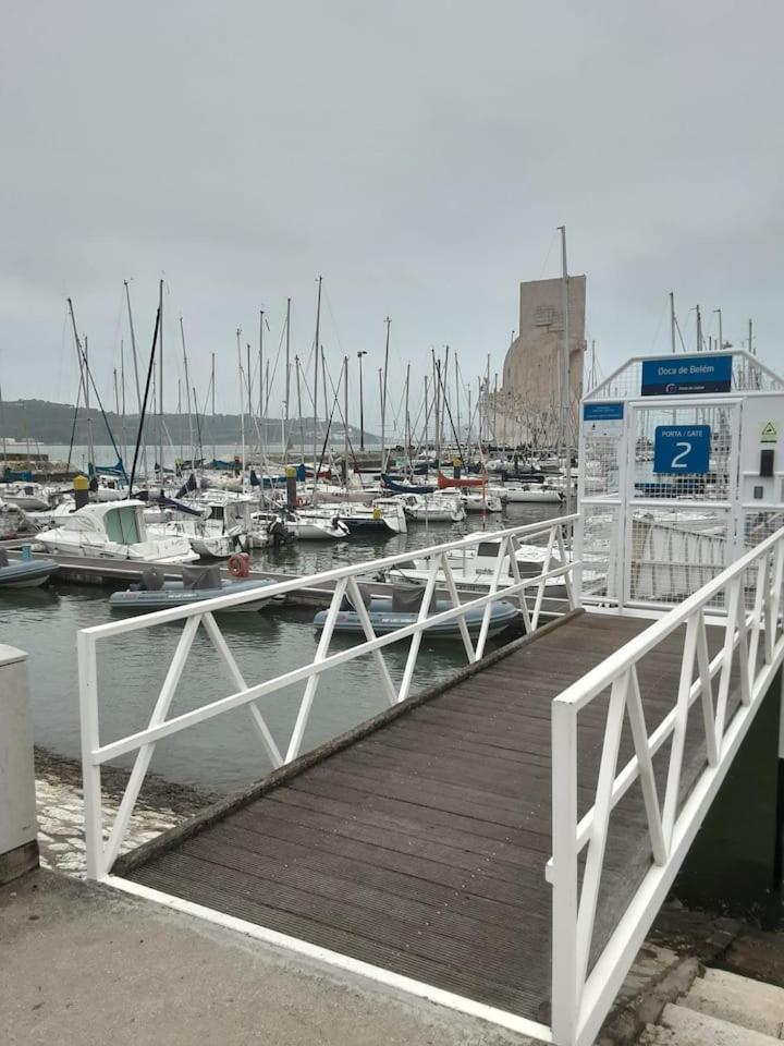 Vintage Sailboat in Belém view 3