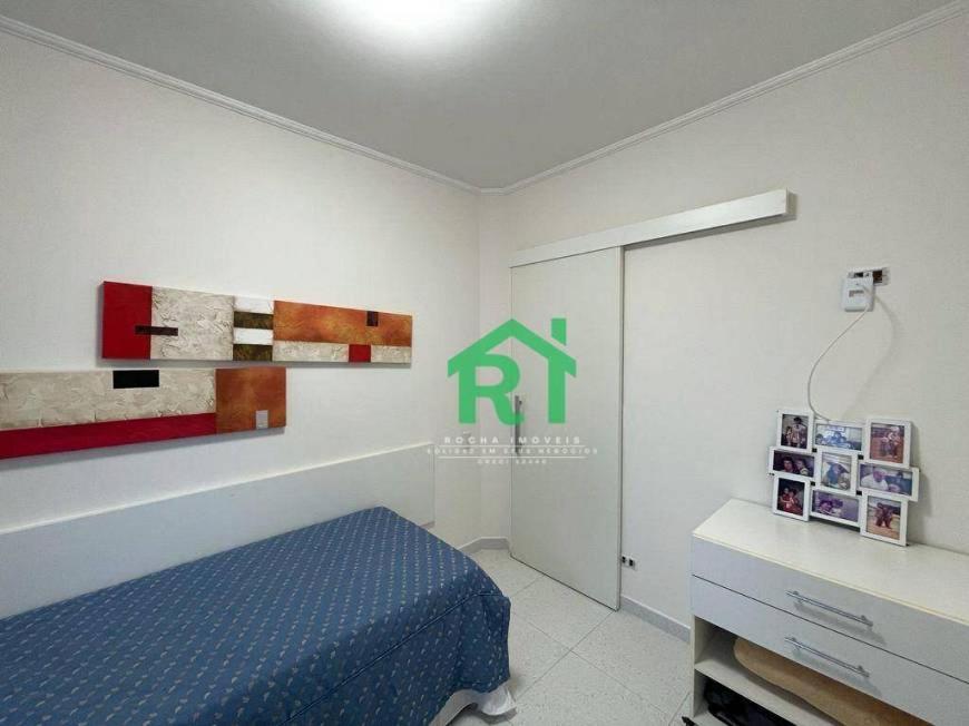 Apartamento dois dormitórios Praia das Pitangueiras