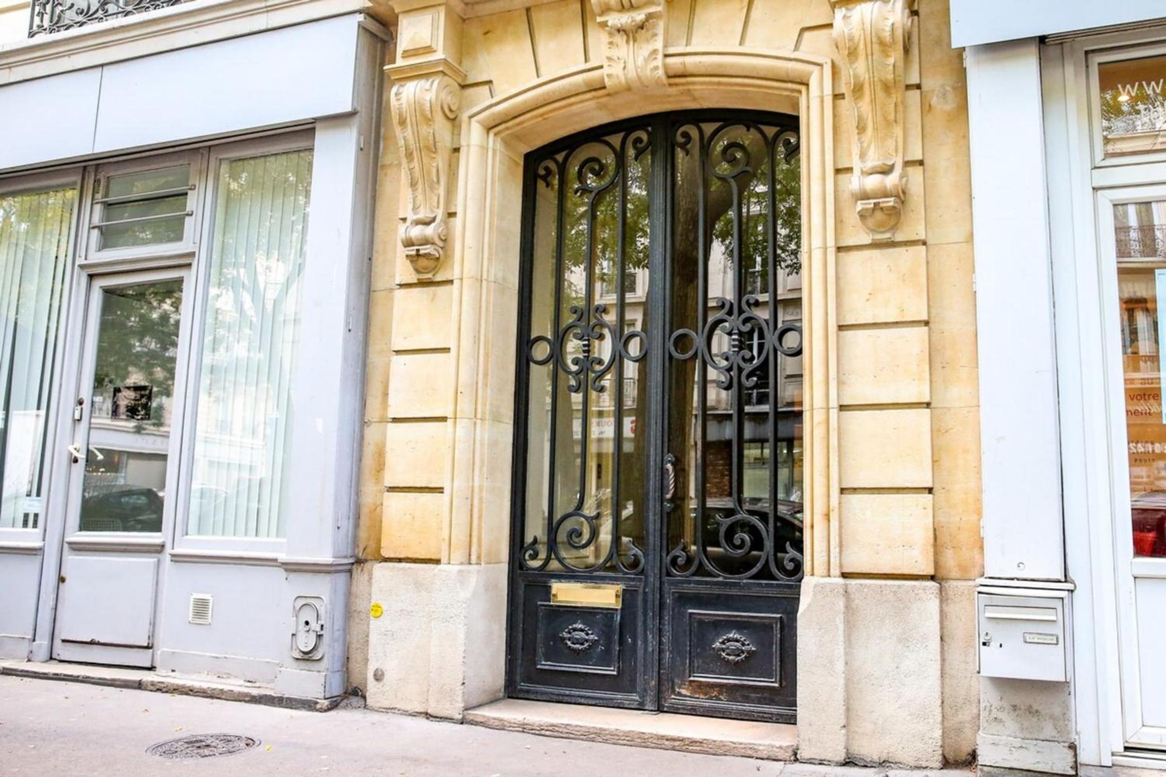 Brochant - Cosy studio parc des batignolles