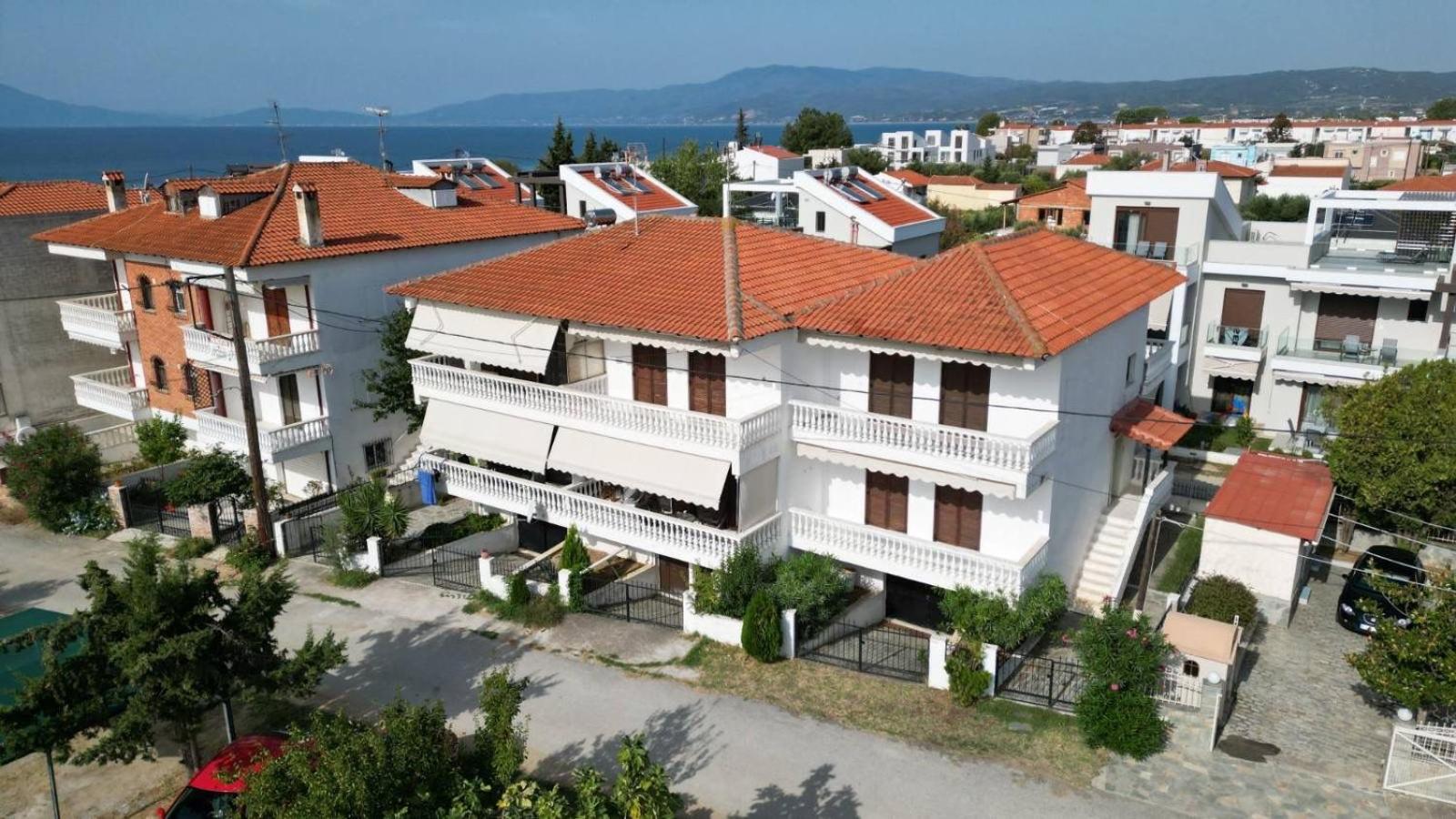 V&Z Apartment Seaview view 2