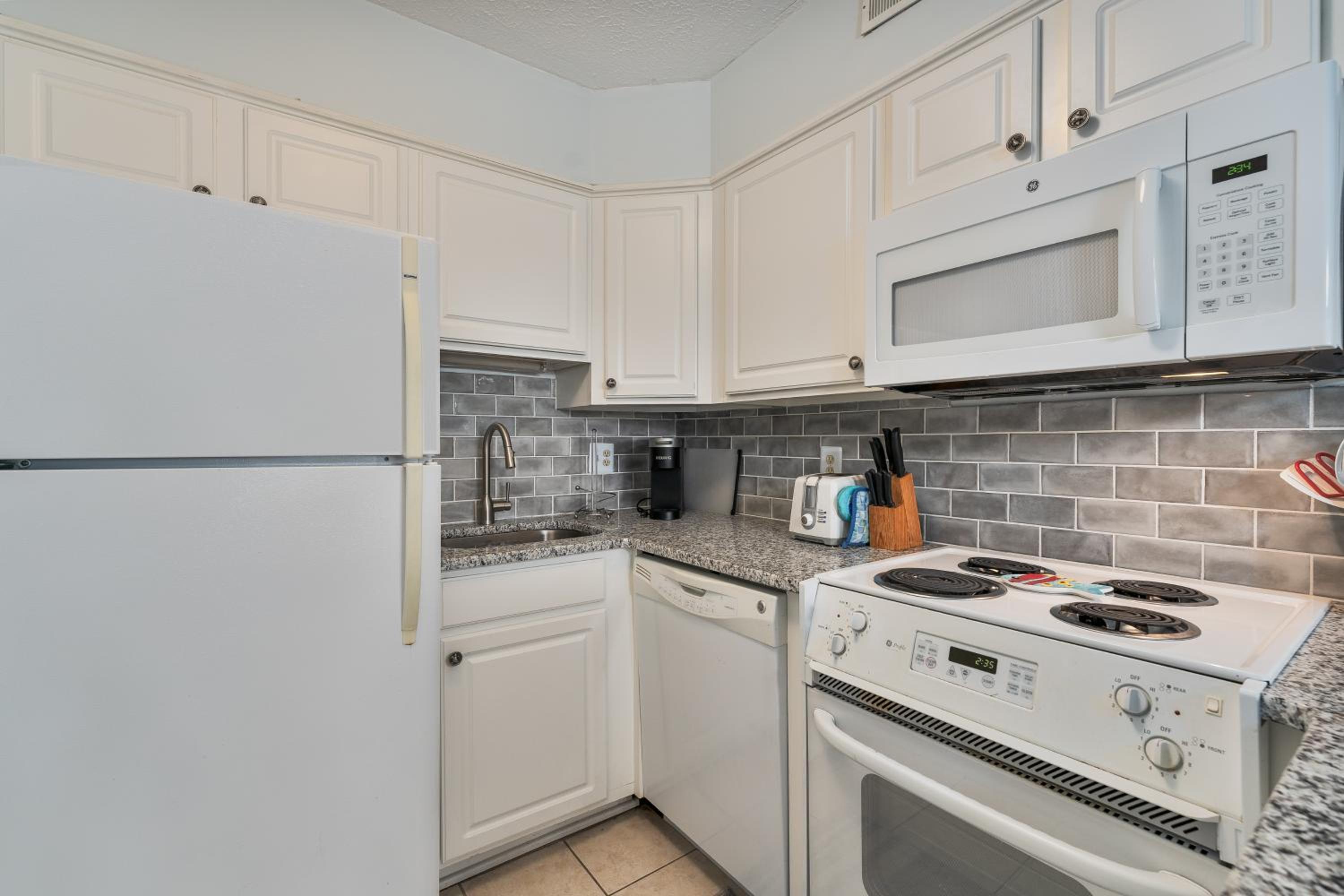 2970 - Sunrise Symphony by Resort Realty