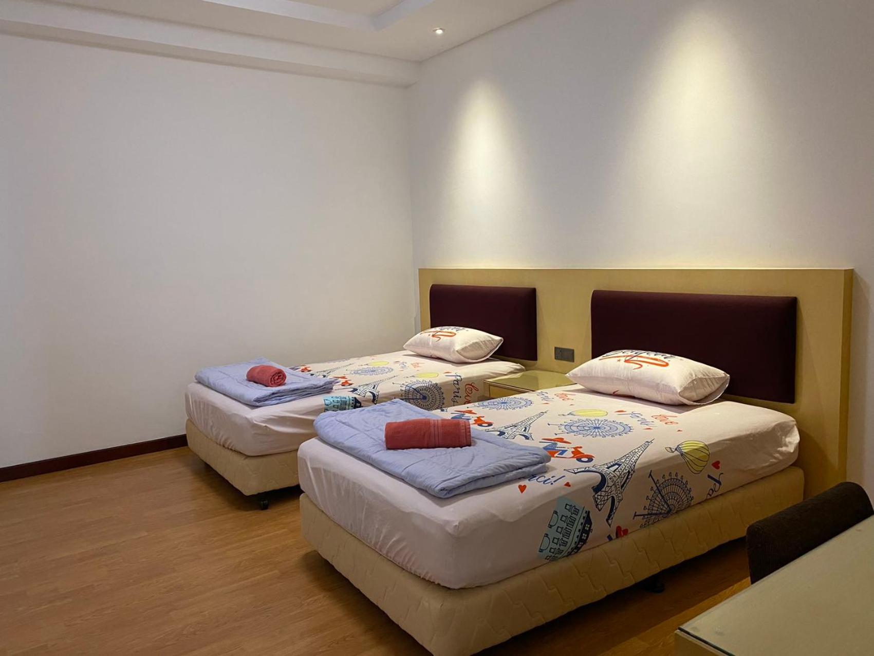 The Floorspace Imperial Suites Apartment