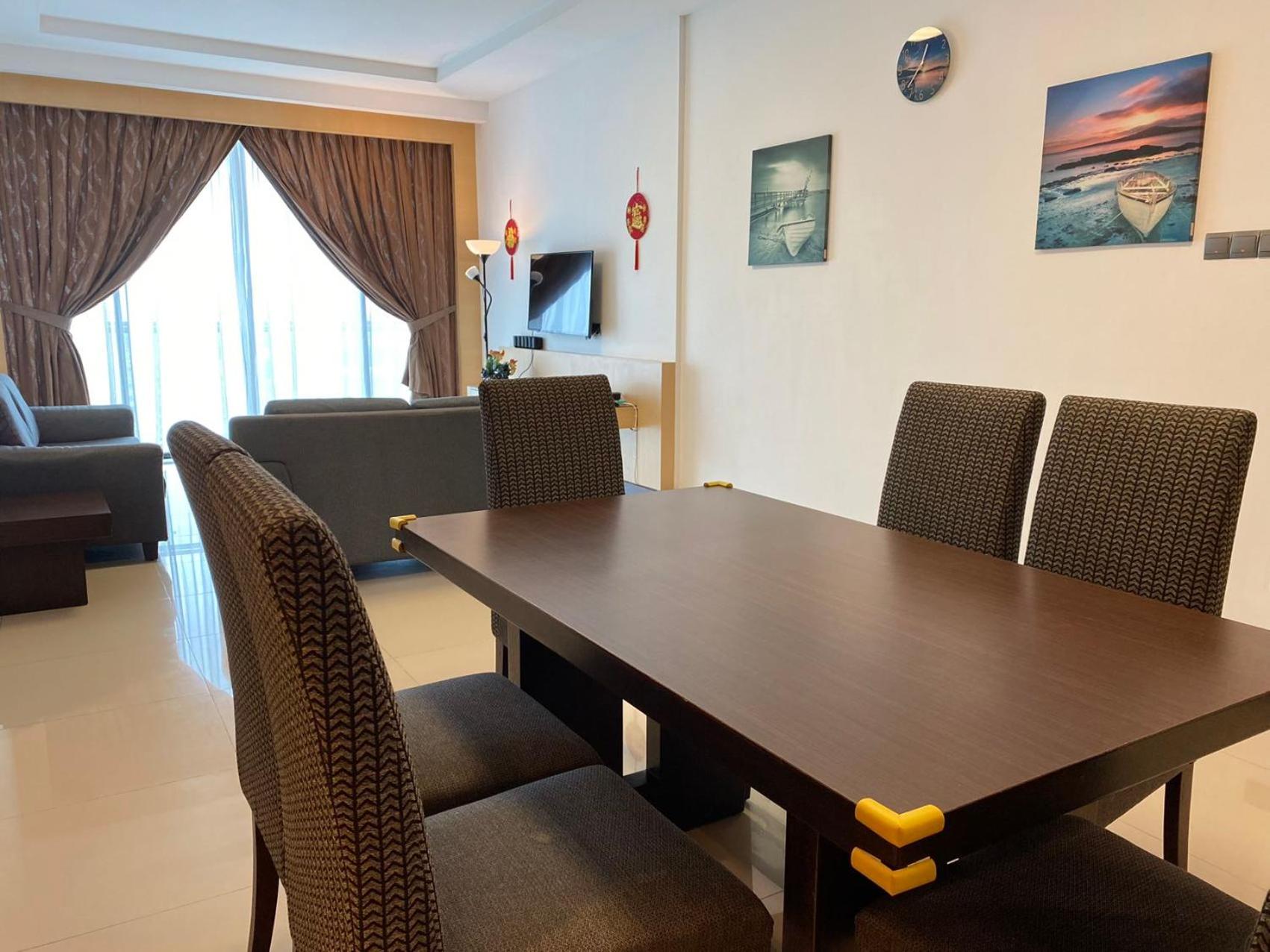 The Floorspace Imperial Suites Apartment