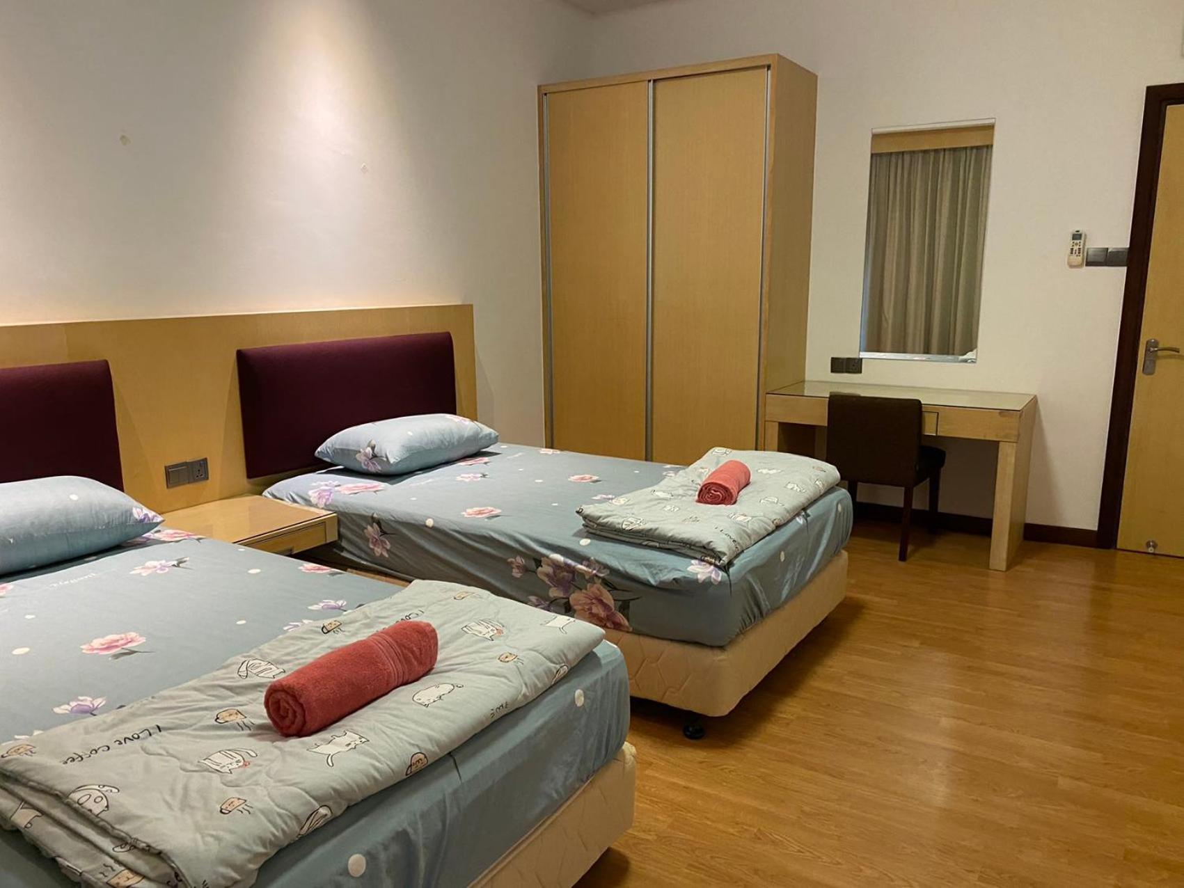 The Floorspace Imperial Suites Apartment
