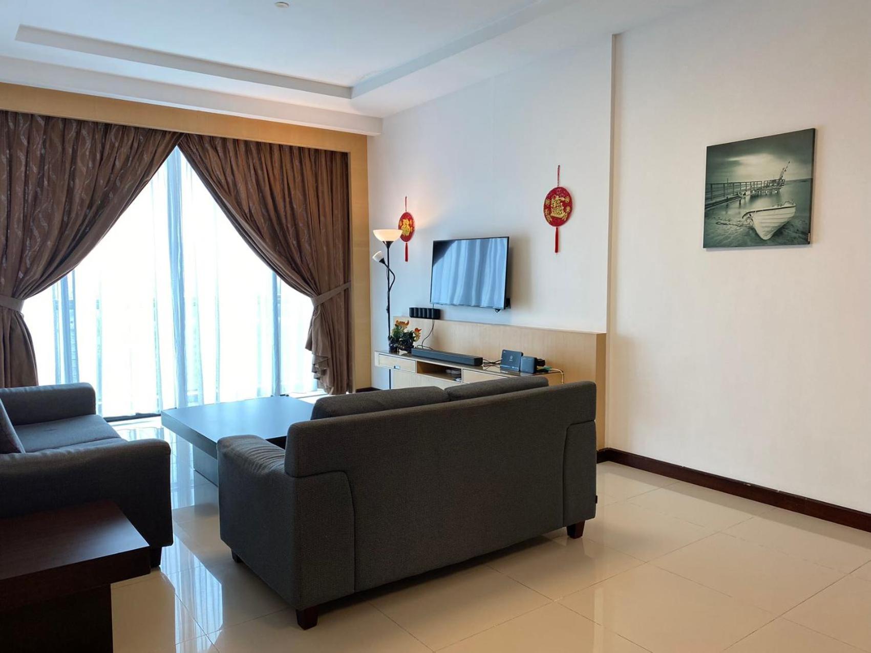 The Floorspace Imperial Suites Apartment