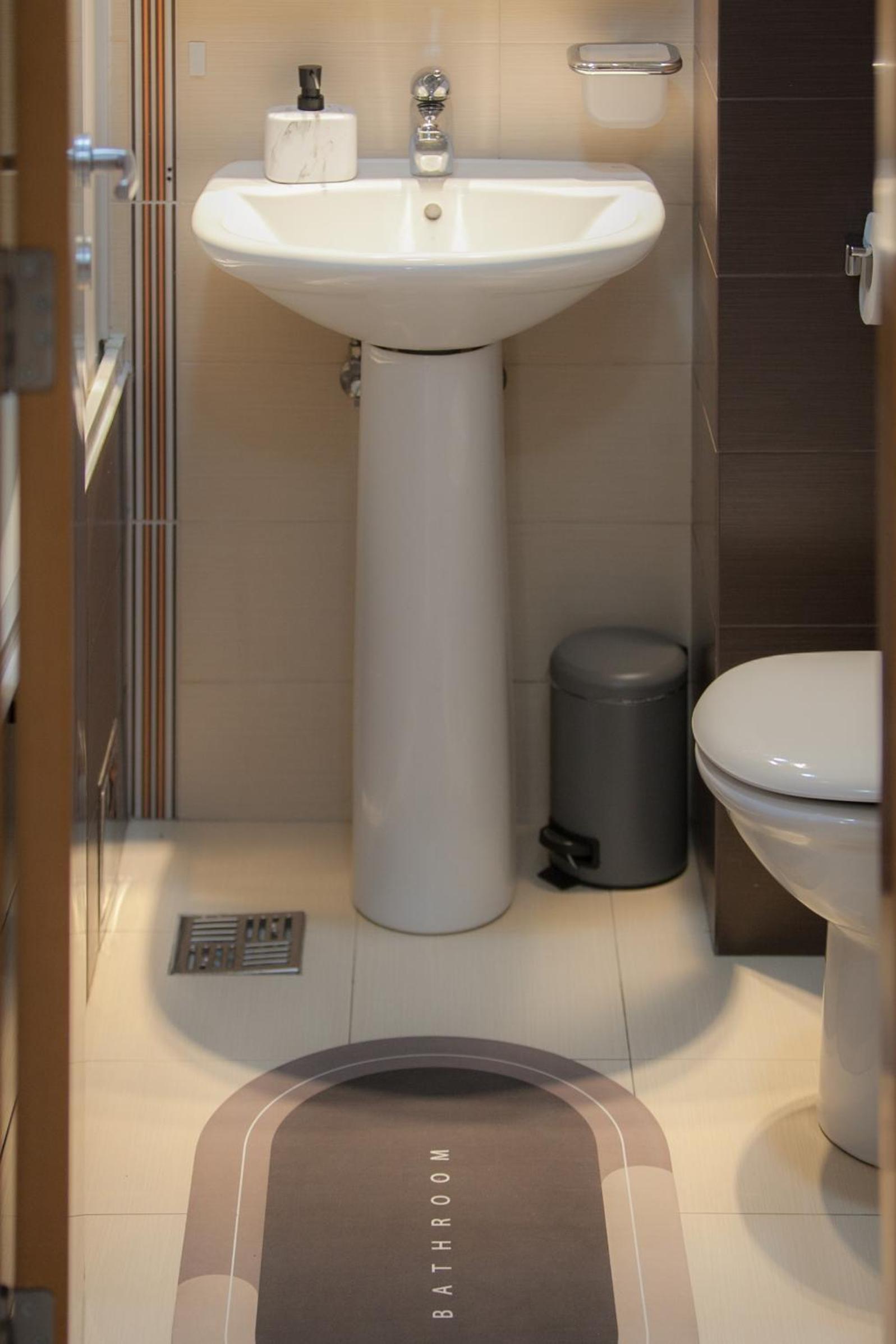 City Nest apartment photo 3