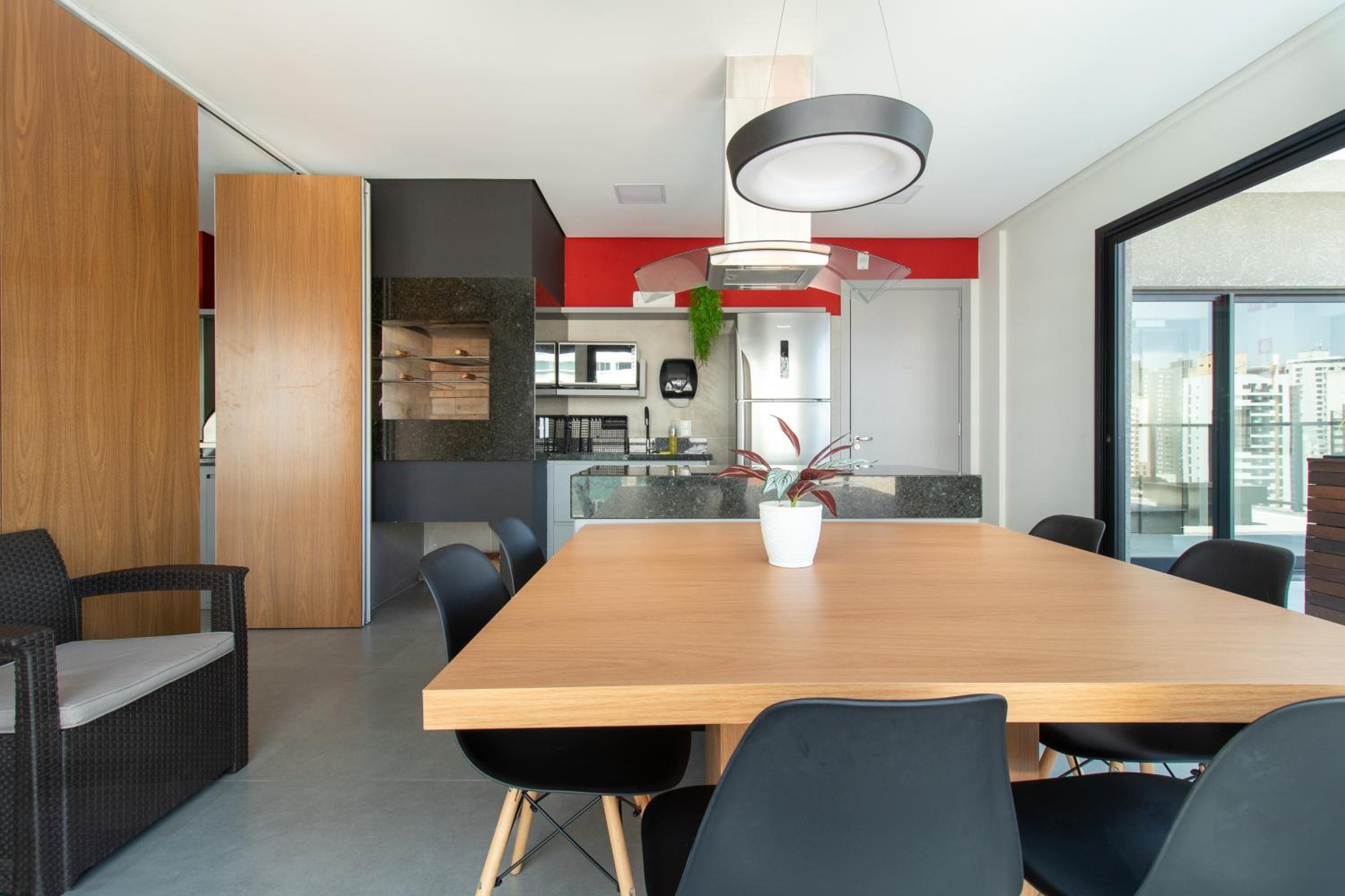 Luxuoso Studio BF - CWB Central