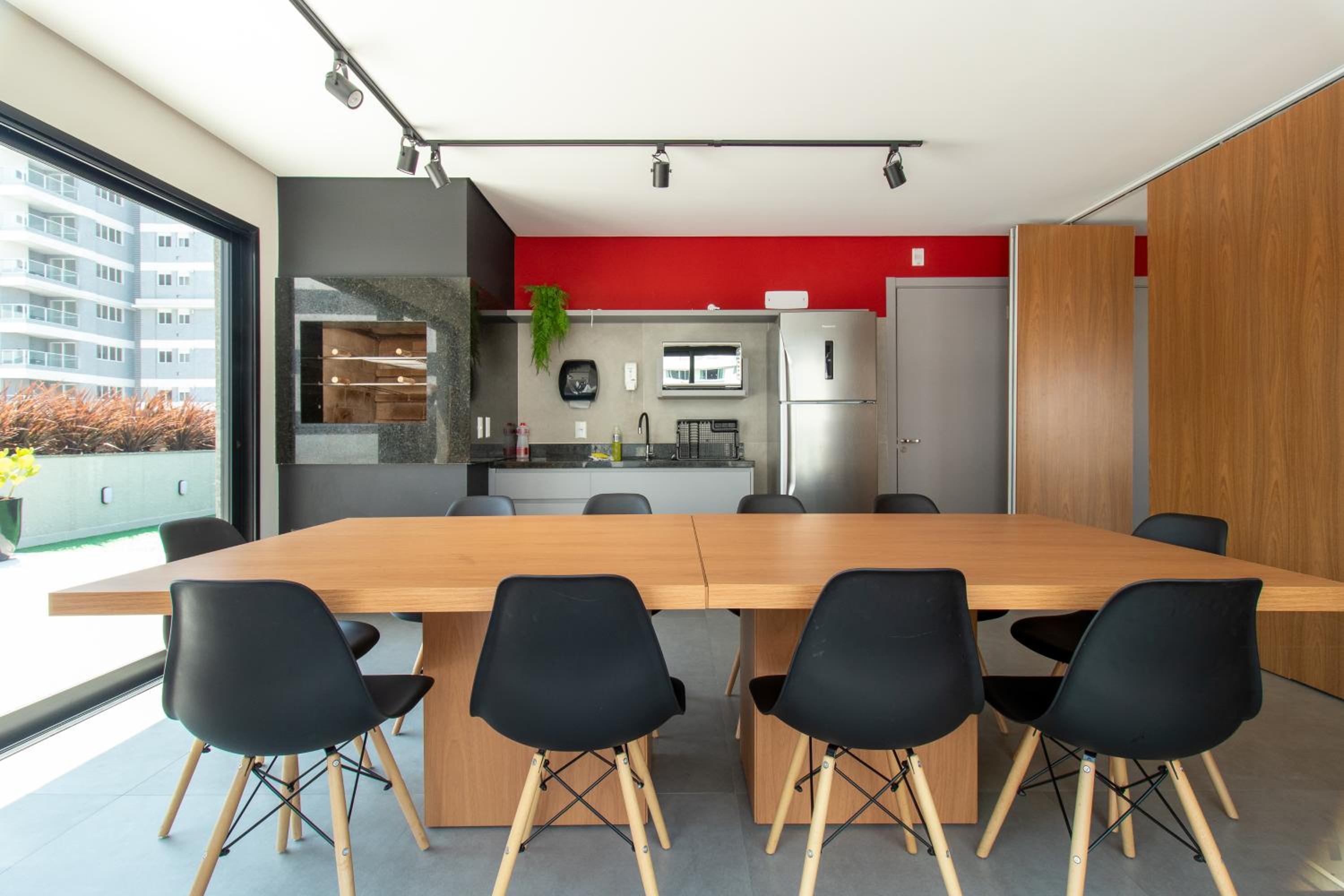 Luxuoso Studio BF - CWB Central