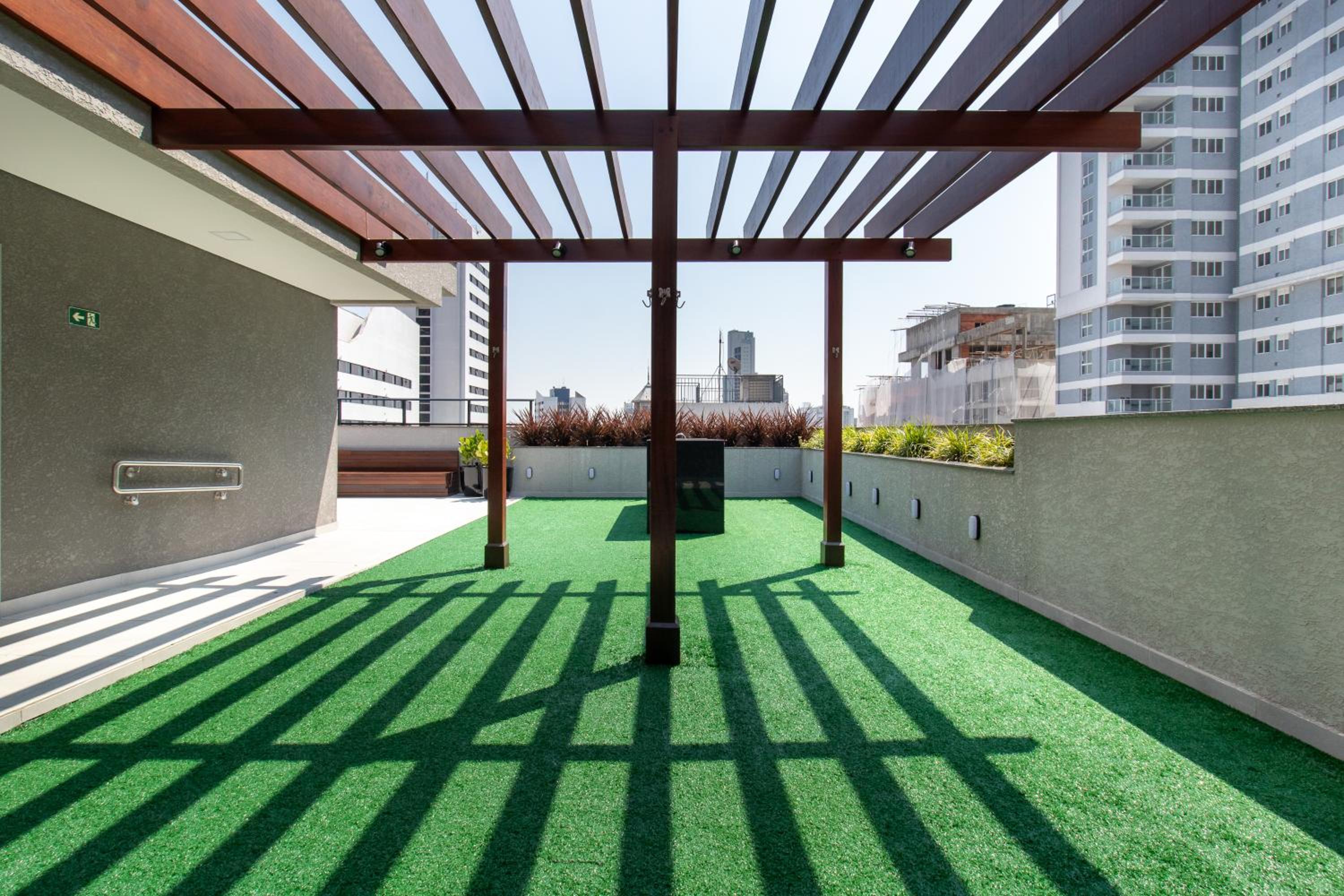 Luxuoso Studio BF - CWB Central