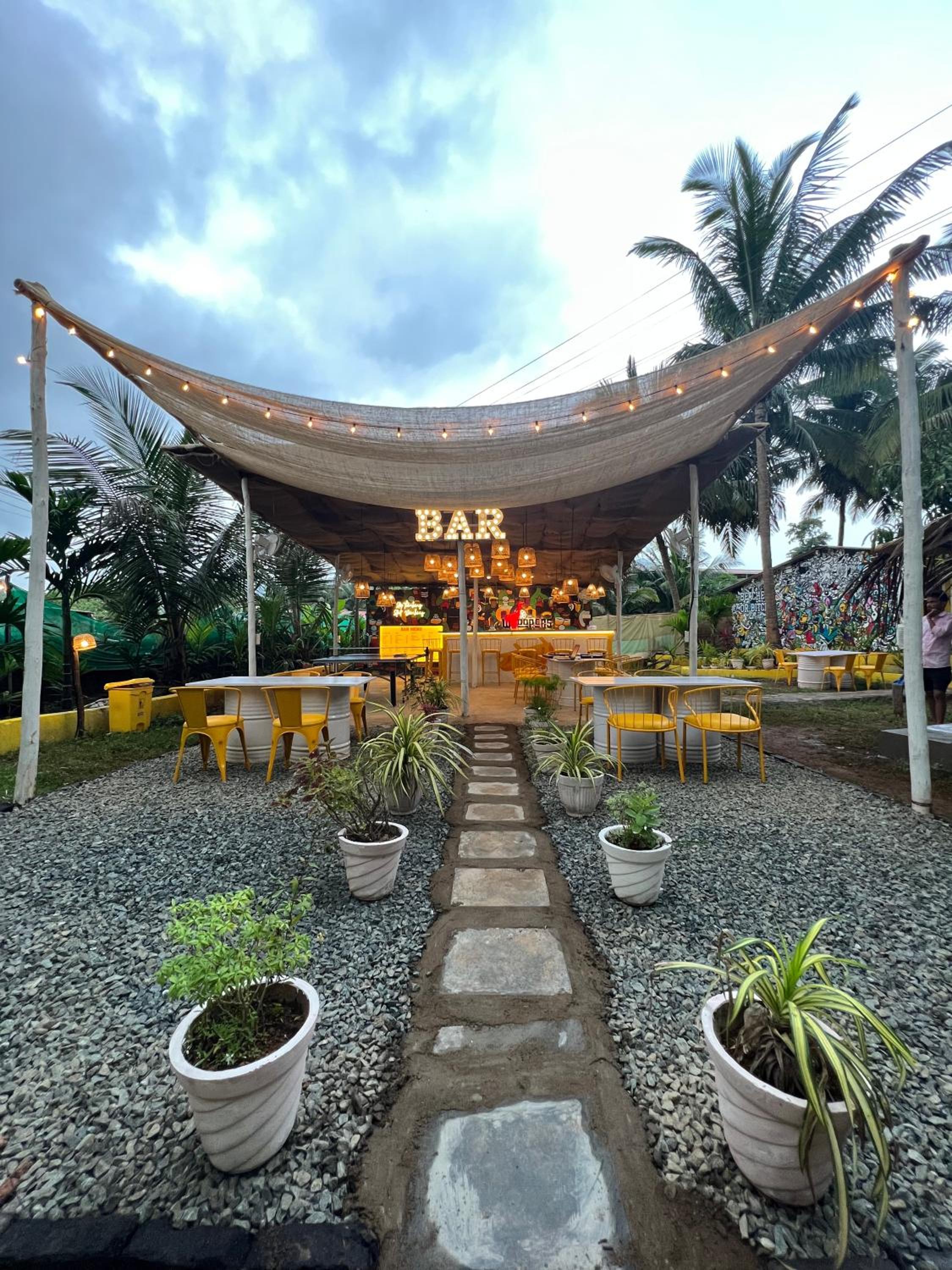 Whoopers Party Hostel, Palolem