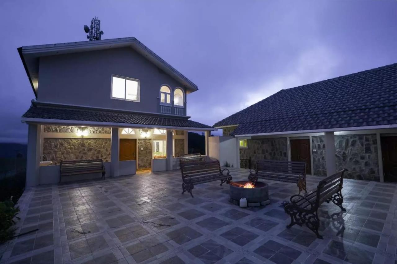 Ritz park Greystone view 4