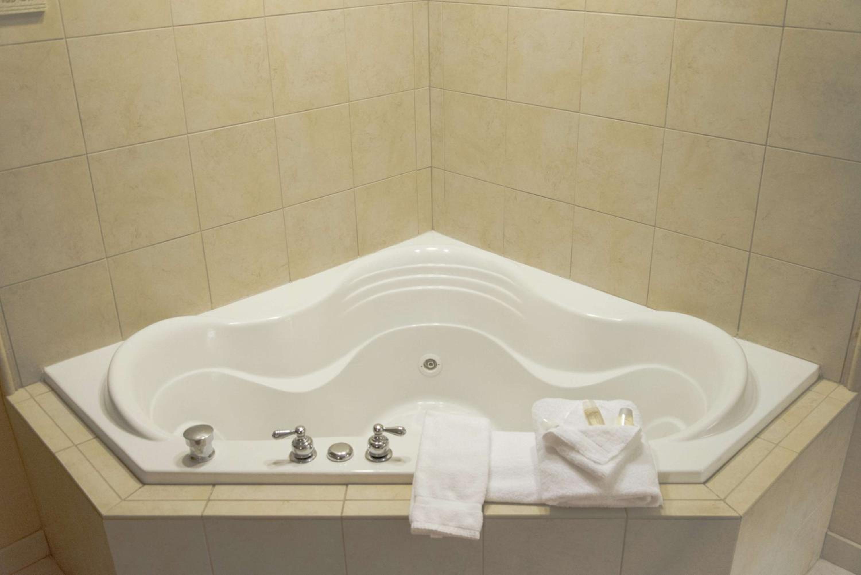 Laramie Vacations - Hilton Garden Inn Laramie - Property Image 2