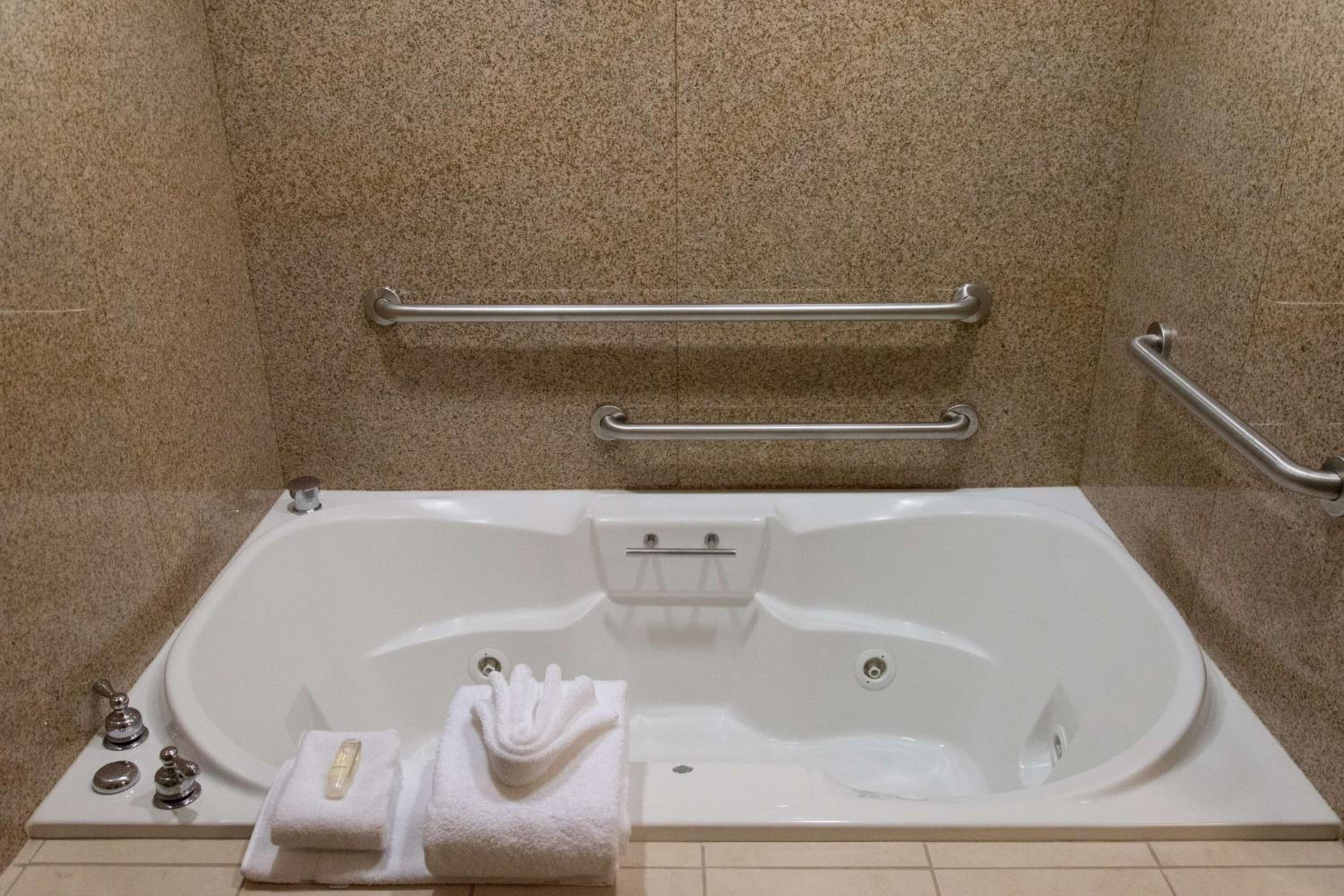 Laramie Vacations - Hilton Garden Inn Laramie - Property Image 8