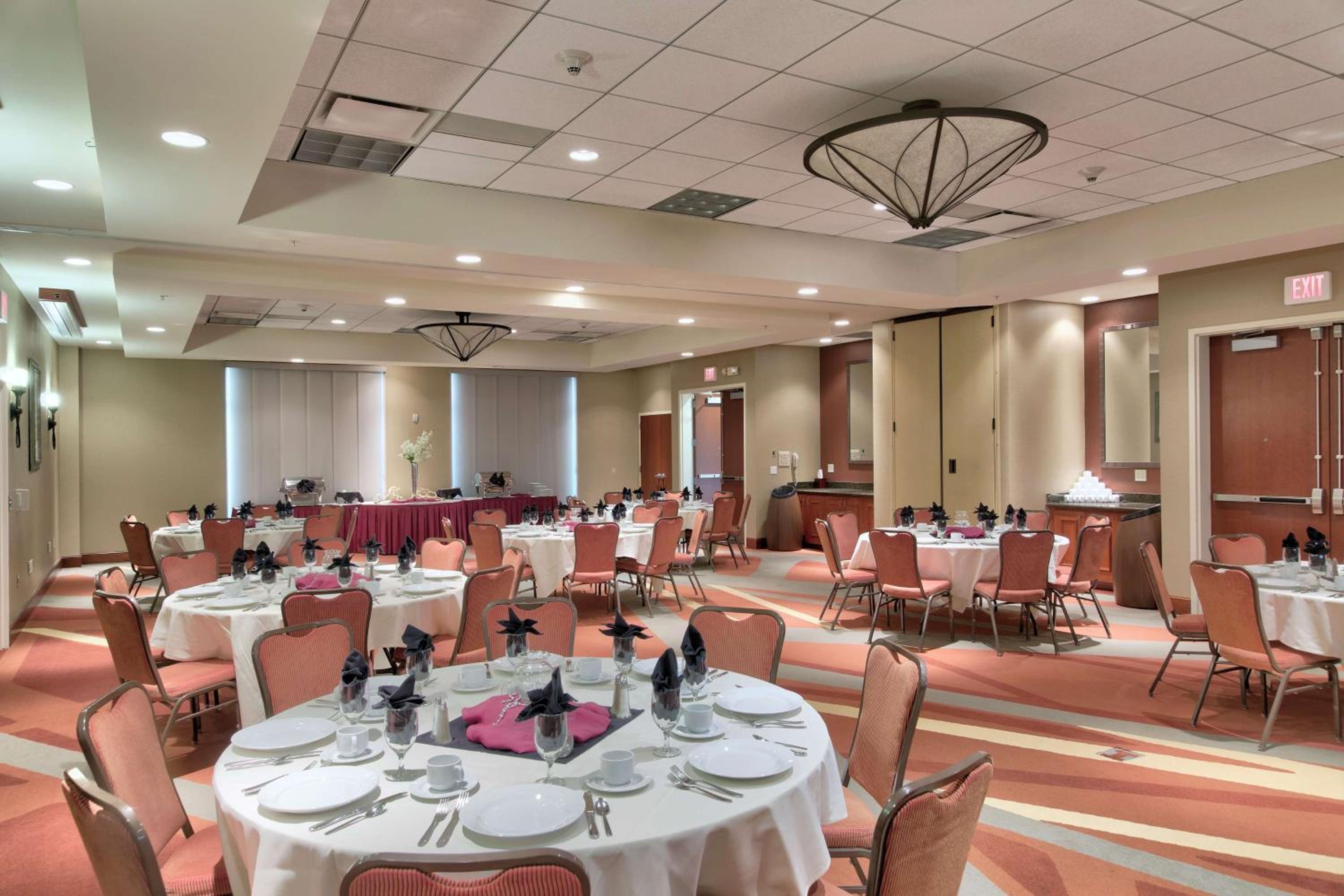 Laramie Vacations - Hilton Garden Inn Laramie - Property Image 12