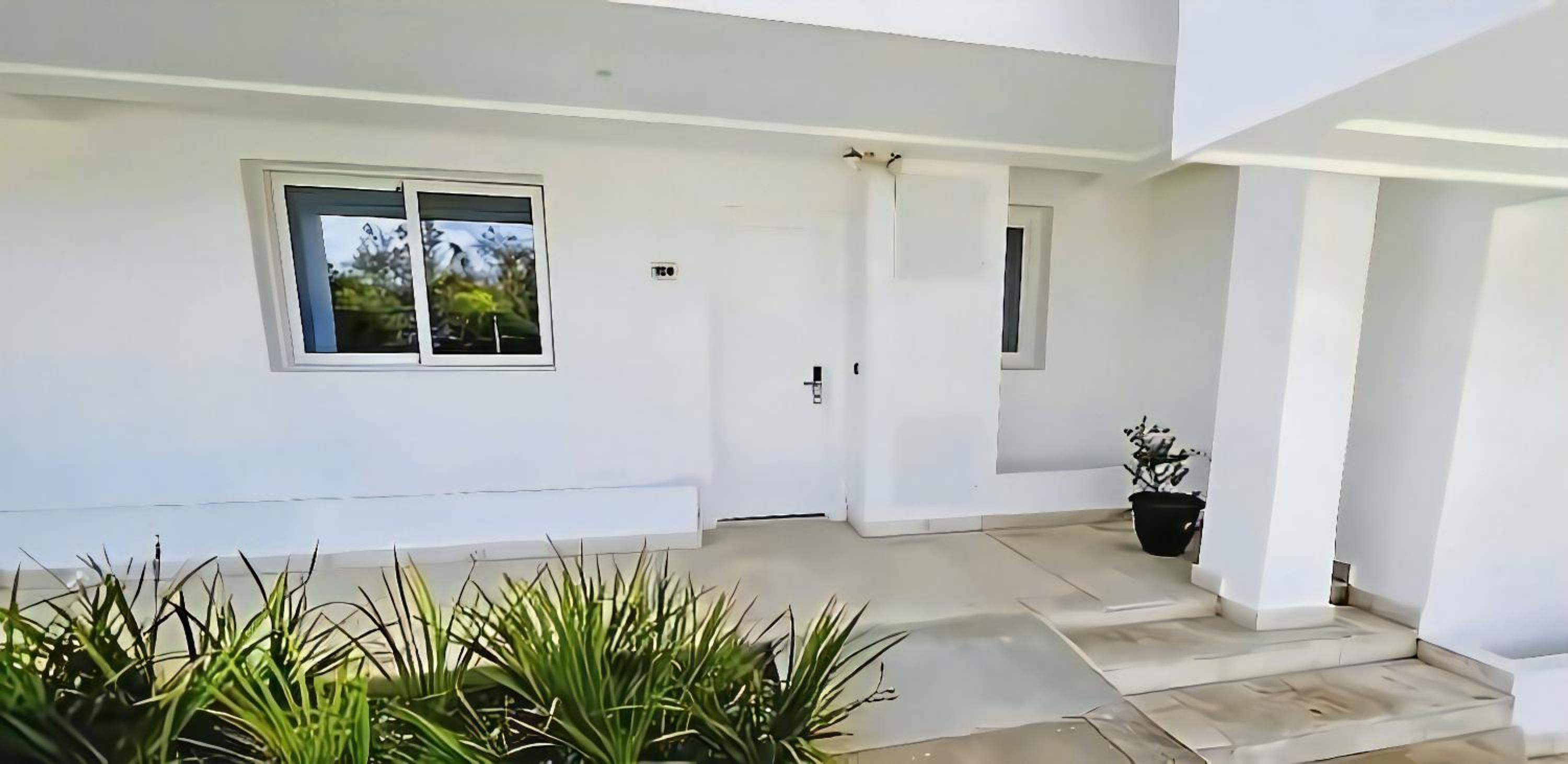 Ground-floor Apartment view 5