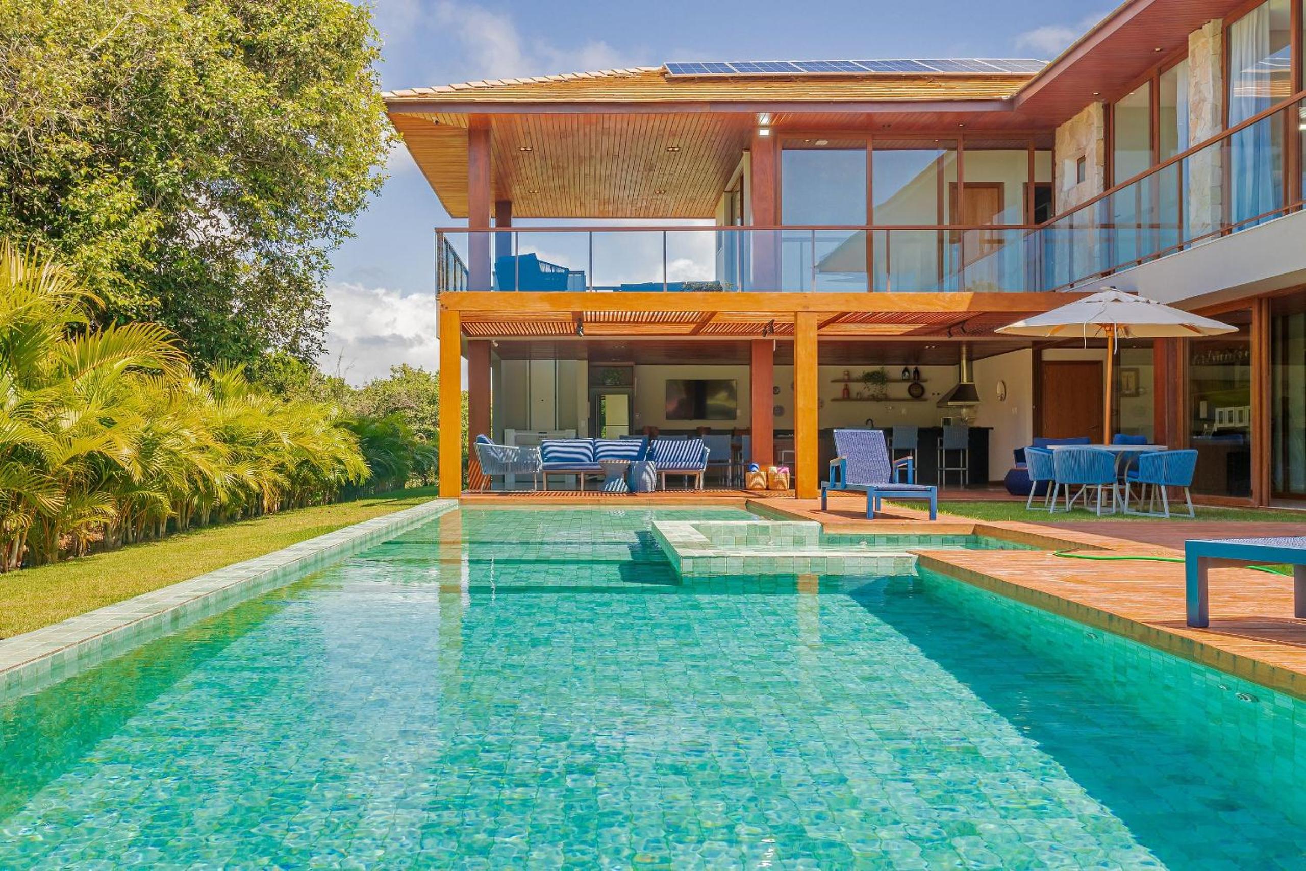 PF16 Casa Alto Padrão 5 Suites - Praia Bella, with exclusive access to the beach!