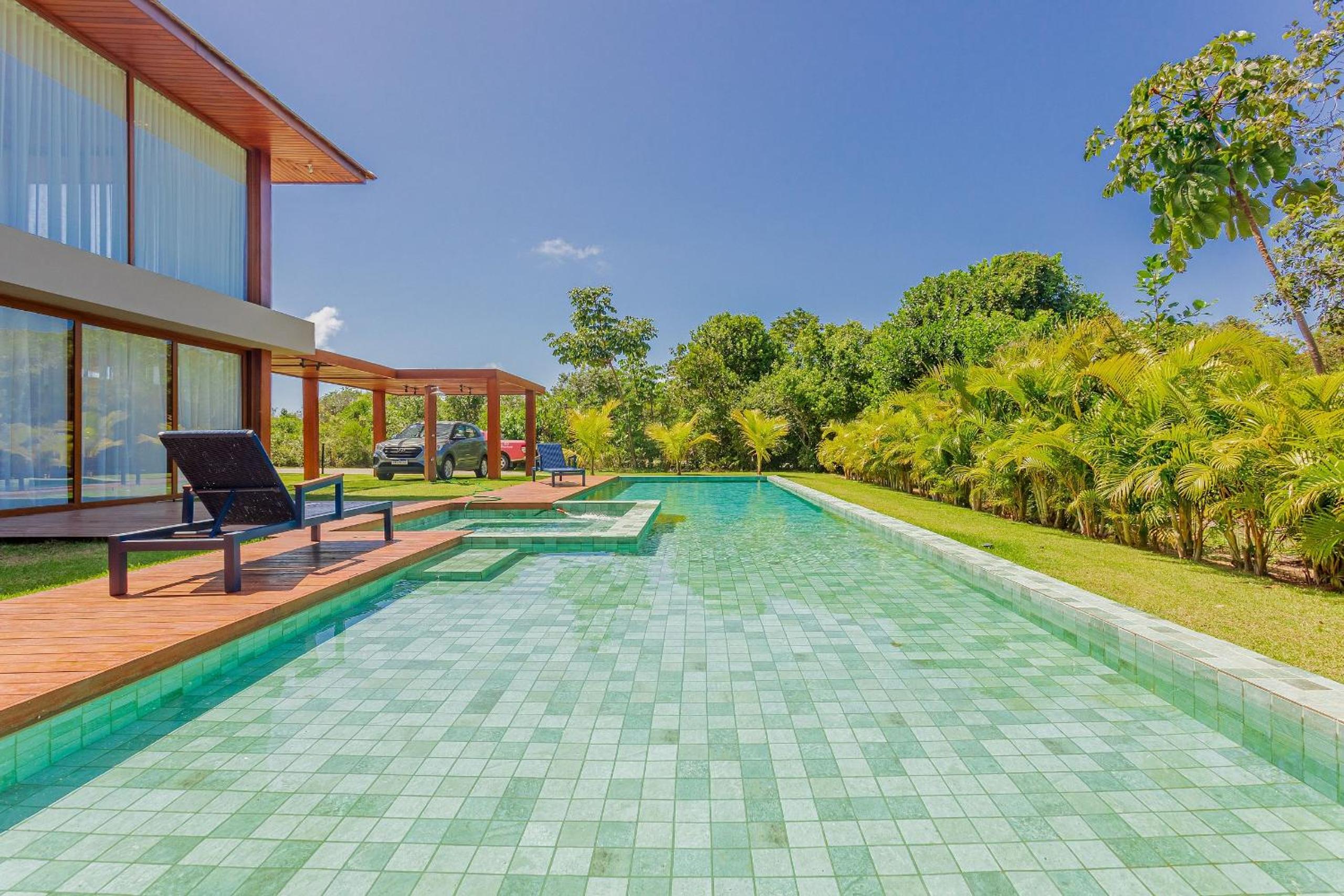 PF16 Casa Alto Padrão 5 Suites - Praia Bella, with exclusive access to the beach!
